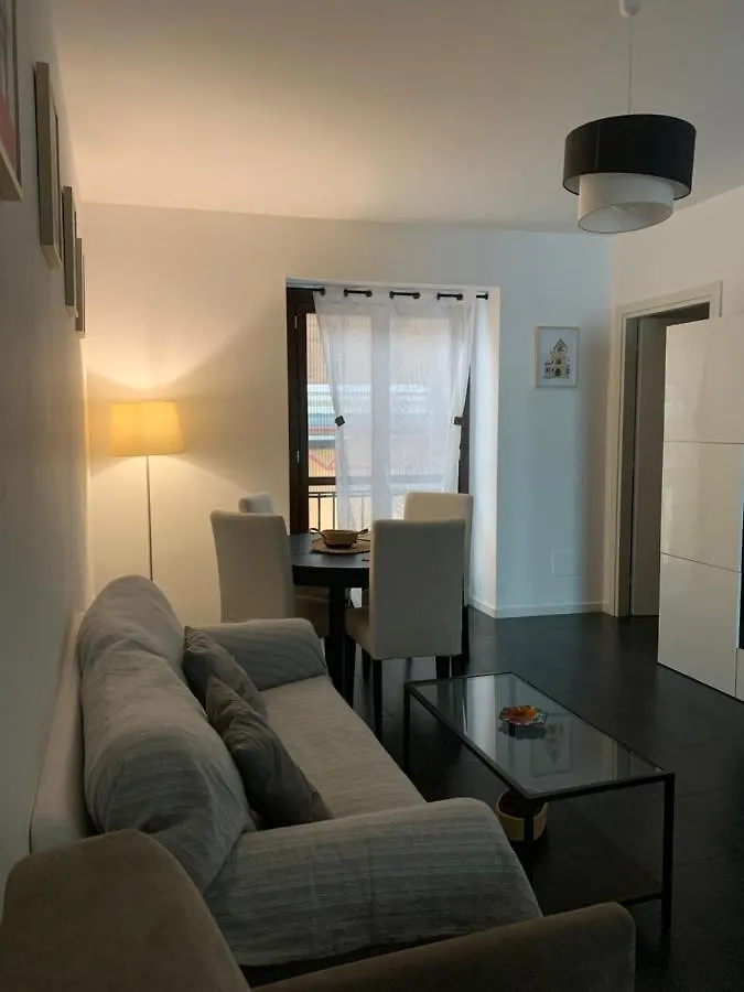 Apartamento Zanclea Palermo 0*,  Italia